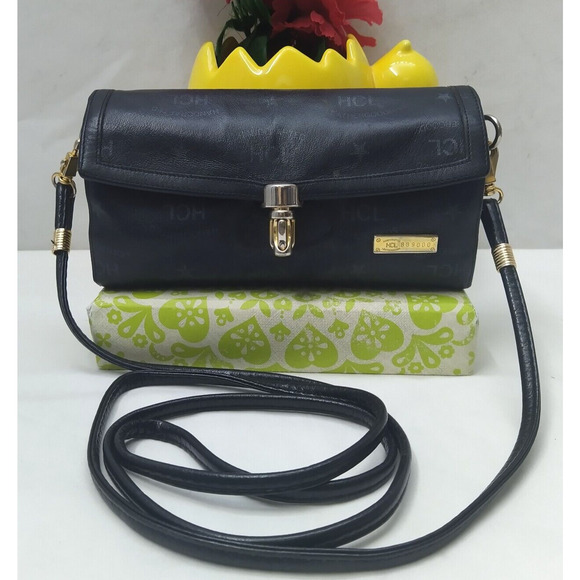 HCL Black Leather Pushlock Flap Closure Small Crossbody Bag - Vintage - Picture 1 of 16